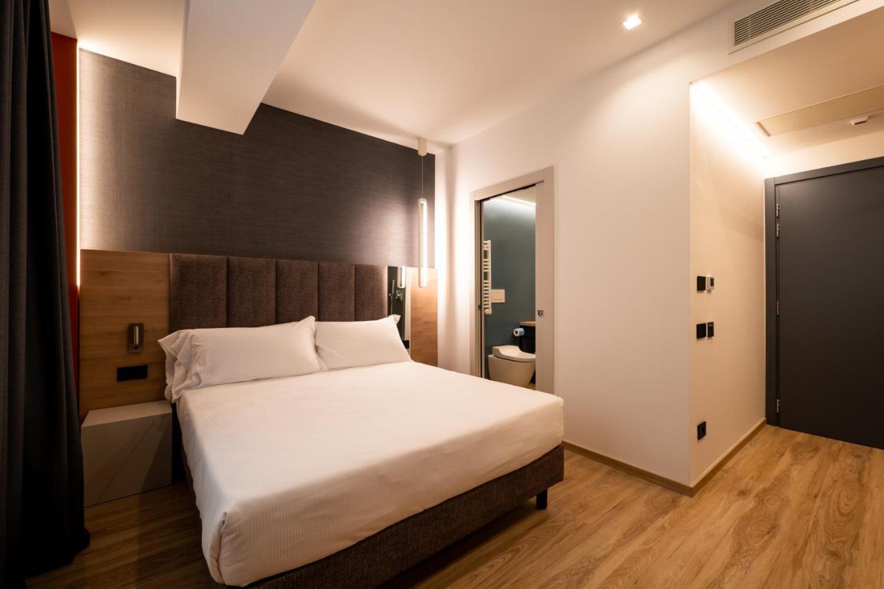 Hotel Sporting ריצ'יונה מראה חיצוני תמונה