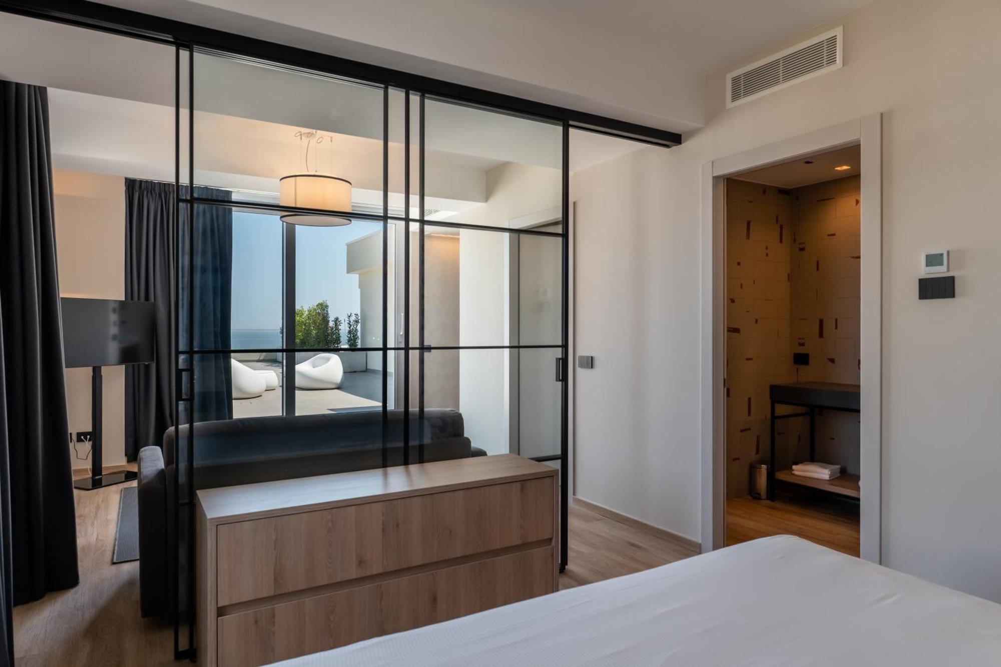 Hotel Sporting ריצ'יונה מראה חיצוני תמונה