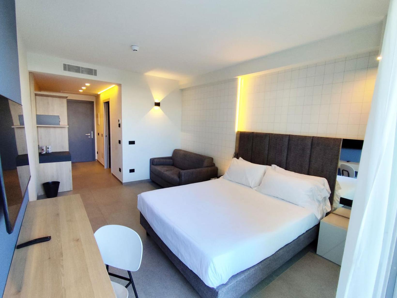 Hotel Sporting ריצ'יונה מראה חיצוני תמונה
