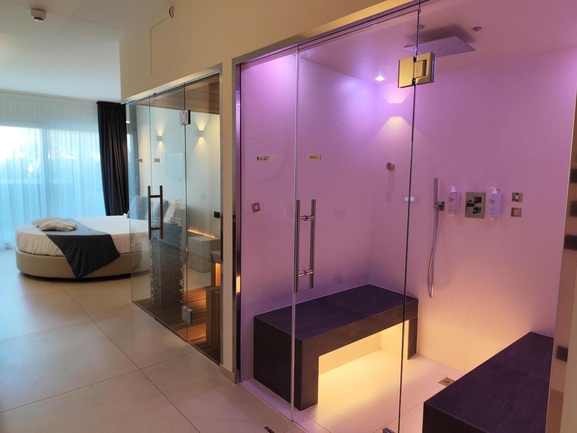 Hotel Sporting ריצ'יונה מראה חיצוני תמונה